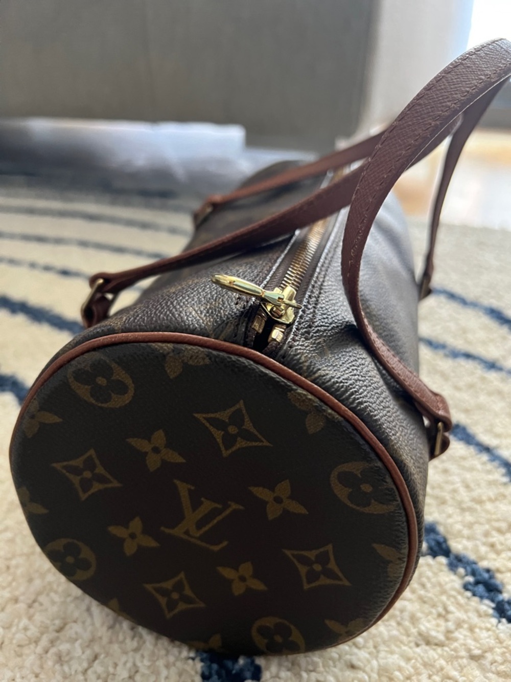 Louis Vuitton vintage Brown Monogram papillon 26 Bag - Picture 3 of 11
